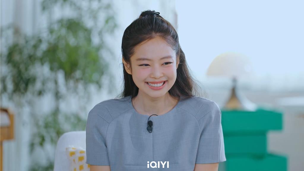  Jennie 
